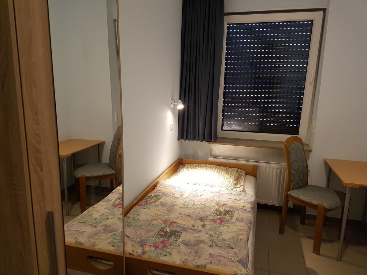 Hostel Gaestehaus Zum Padre Goch Dış mekan fotoğraf